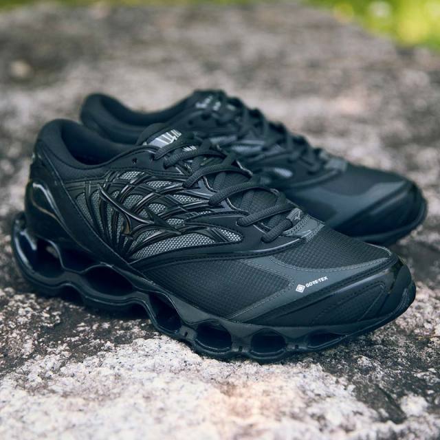 MIZUNOミズノWAVEPROPHECYLSGTXd1ga256001