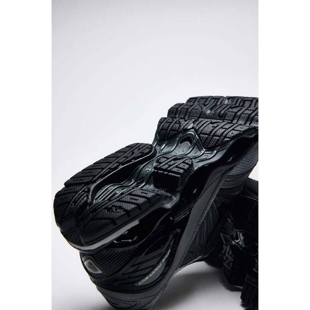 MIZUNOミズノWAVEPROPHECYLSD1GA333704