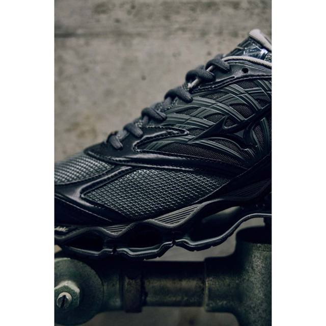 ミズノプロ MIZUNO セットアップウインドブレーカー　黒　Lサイズ F1GA210062 ALMIGHTY(オールマイティ) LS2 11L mizuno(ミズノ