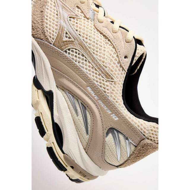 ミズノ ウエーブライダー 10 MIZUNO WAVE RIDER 10 04:ベージュ