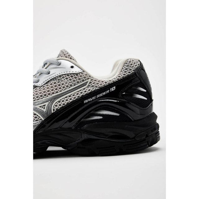 ミズノ ウエーブライダー 10 MIZUNO WAVE RIDER 10 02：シルバー×オフ