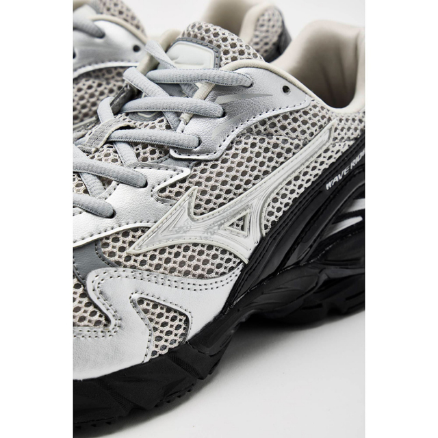 ミズノ ウエーブライダー 10 MIZUNO WAVE RIDER 10 02：シルバー×オフ