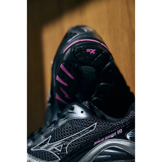 MIZUNOミズノWAVERIDER10ウエーブライダー10D1GA261D02