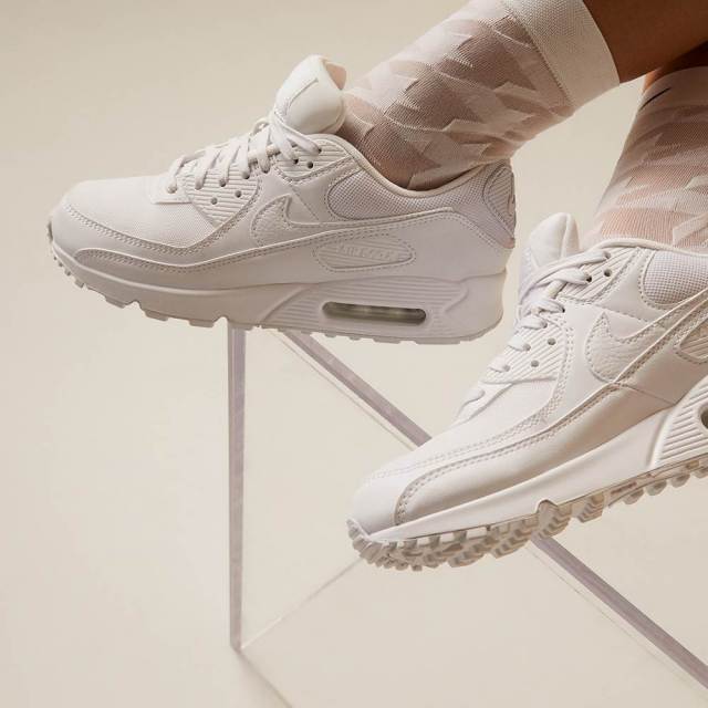 ナイキ ウィメンズ エア マックス 90 NIKE WMNS AIR MAX 90 WHITE 