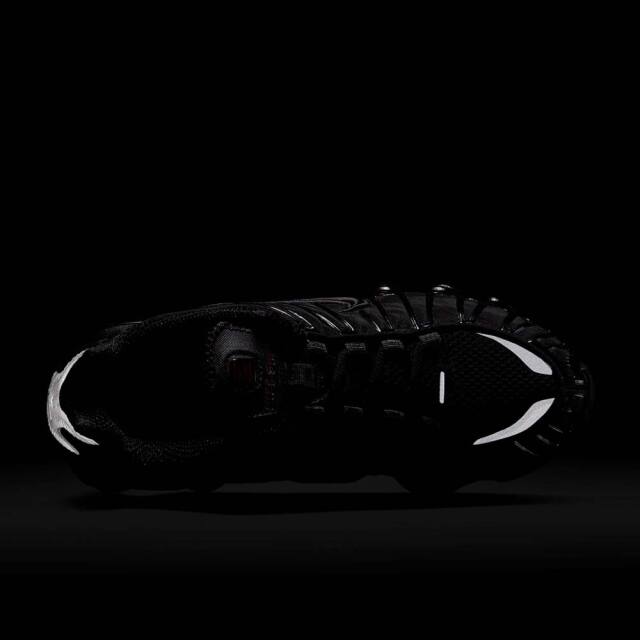 NIKEナイキWMNSSHOXTLウィメンズショックスTLAR3566-002