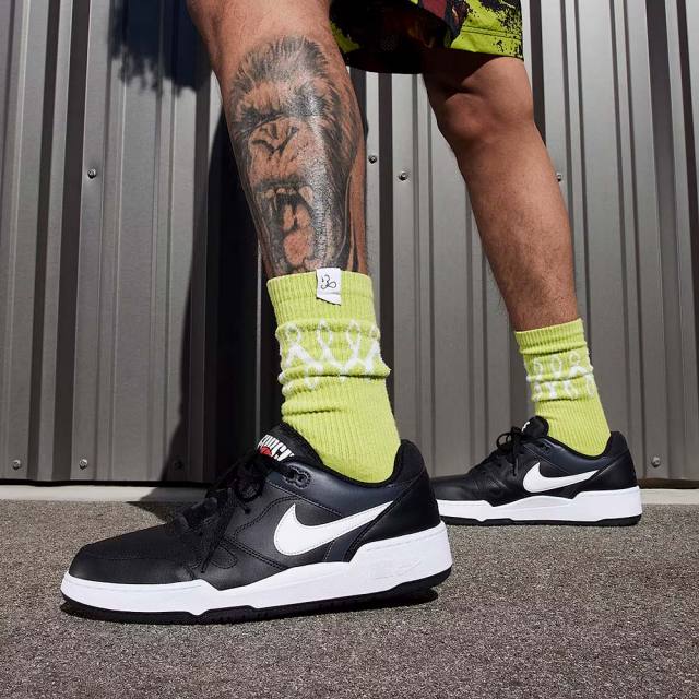 ナイキ フル フォース ロー NIKE FULL FORCE LOW ブラック