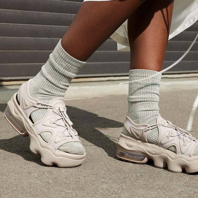 NIKEナイキWMNSAIRMAXKOKOSANDALウィメンズエアマックスココサンダルHF4265-299