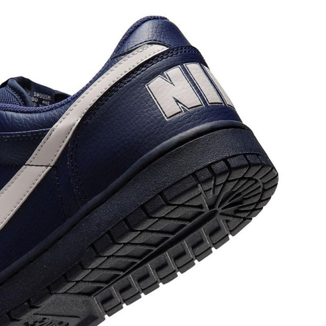 NIKEナイキBIGLOWビッグロー355152-406