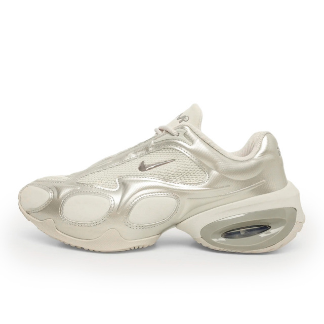 NIKEナイキAIRMAXMUSEエアマックスミューズFV1920-009
