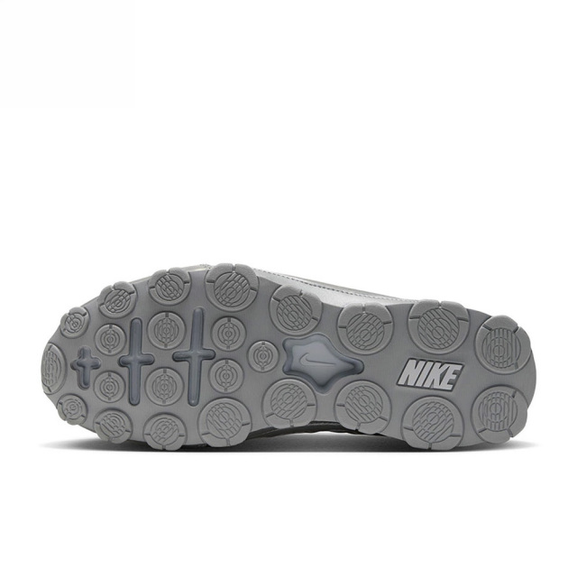 NIKEナイキREAX8NSWSLPRMリアックス8IU7629-001