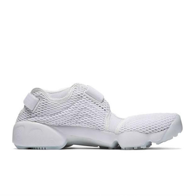 NIKEナイキAIRRIFTBREATHEエアリフトブリーズ848386-100