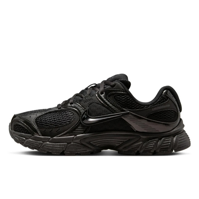 NIKEナイキWSV5RNRV5RNRHQ7901-001