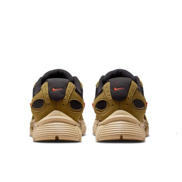 ナイキ V5 RNR NIKE V5 RNR ブラック/オリーブフラック/パラシュート