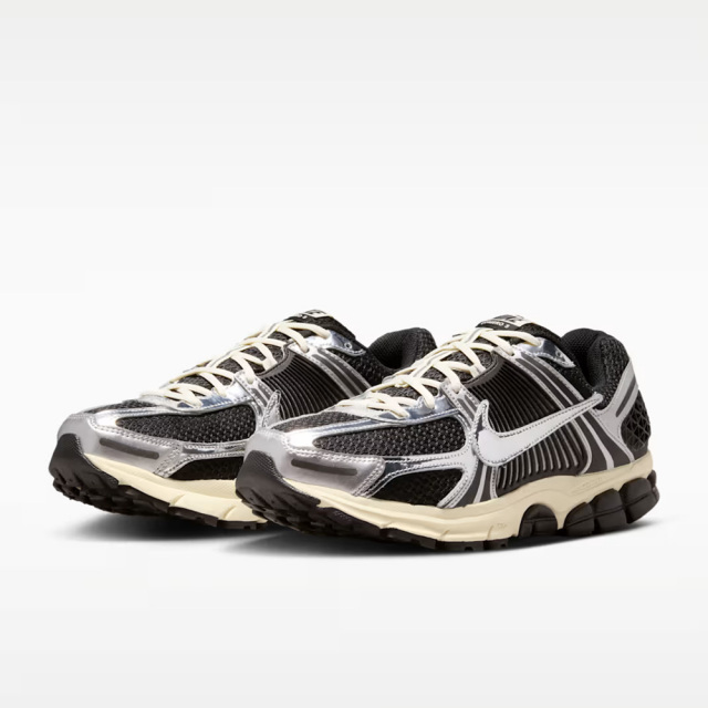 希少レア　★★ ホメロス ナイキ ズーム ボメロ 5 NIKE ZOOM VOMERO 5 ブラック