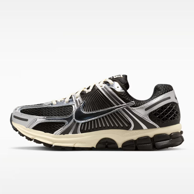 ナイキ ズーム ボメロ 5 NIKE ZOOM VOMERO 5 ブラック