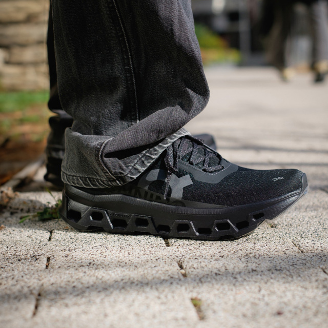 OnシューズオンCloudmonster1クラウドモンスター13MF30741043