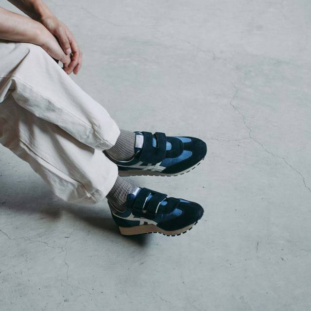 PANTHERパンサーJOGGINGMAGICジョギングマジックPTJ-0030-BLU