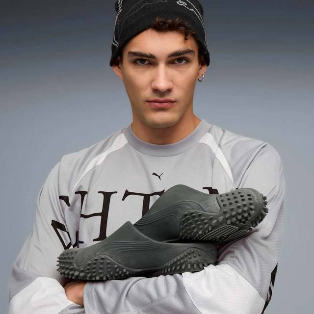 PUMAプーマMOSTROMULEモストロミュール404433-01