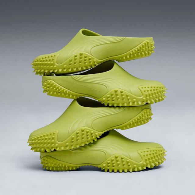 PUMAプーマMOSTROMULEモストロミュール404433-03