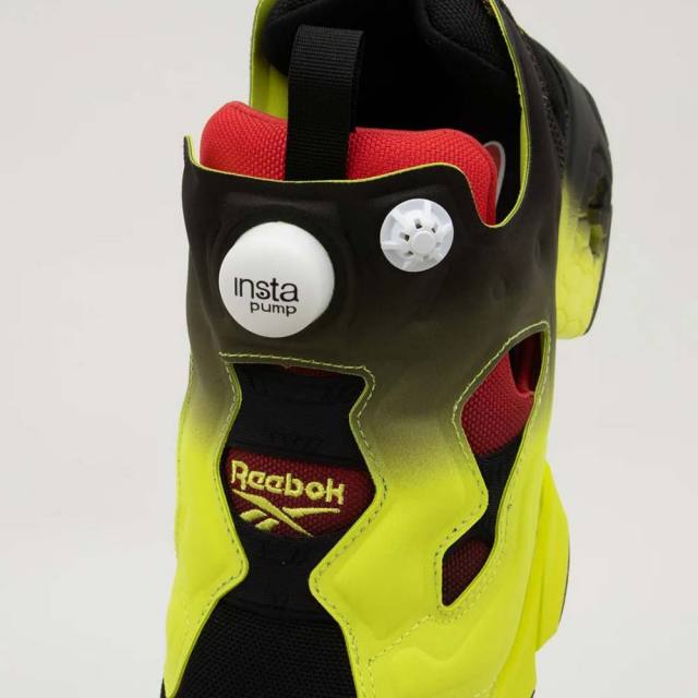 ReebokリーボックINSTAPUMPFURY94インスタポンプフューリー94100230809