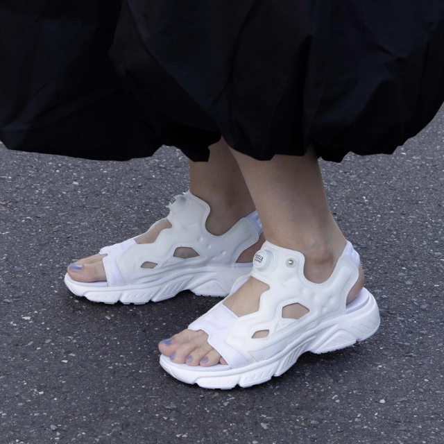 リーボック インスタポンプフューリー サンダル Reebok