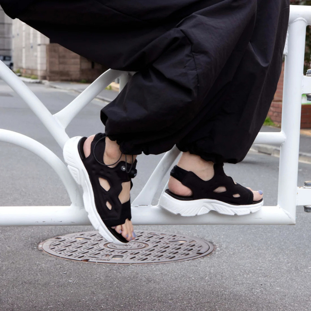 リーボック インスタポンプフューリー サンダル Reebok