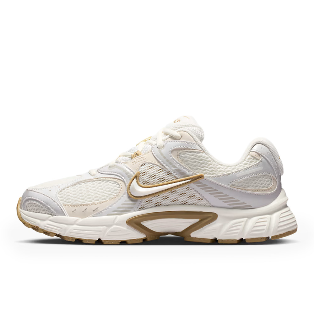NIKEナイキV5RNRV5RNRHQ7901-115