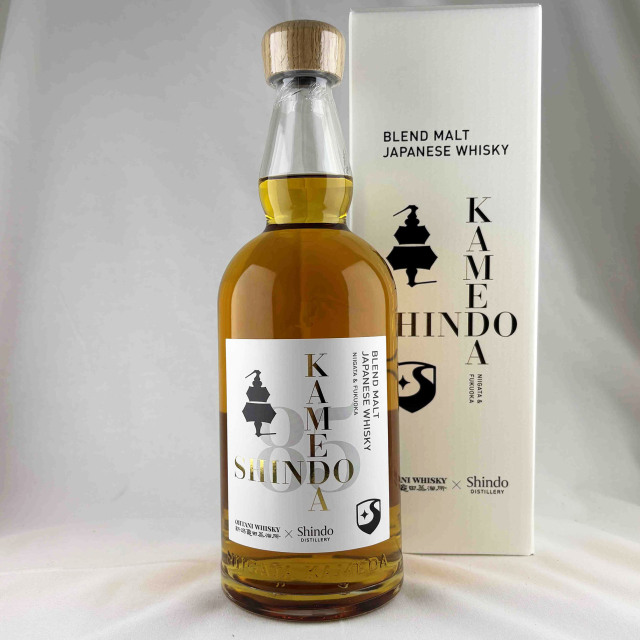 新潟亀田蒸溜所×新道蒸溜所　KAMEDA85 feat. SHINDO　61%　700ml