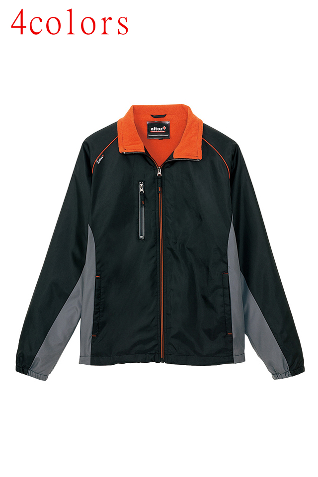 カジュアルアウトドア防寒着メイン