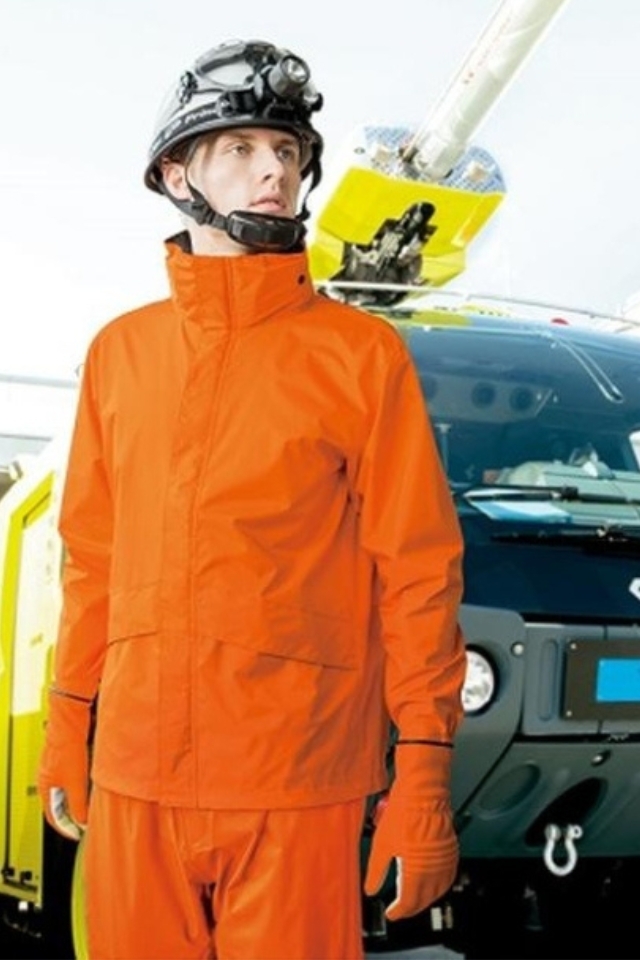 DIAPLEXカッパ】防水・透湿・低結露素材の全天候型ベーシック