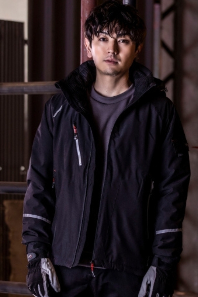 防寒着 光電子 ストレッチ 冬用 作業服 アイトス AZ-6174 屋外作業対応