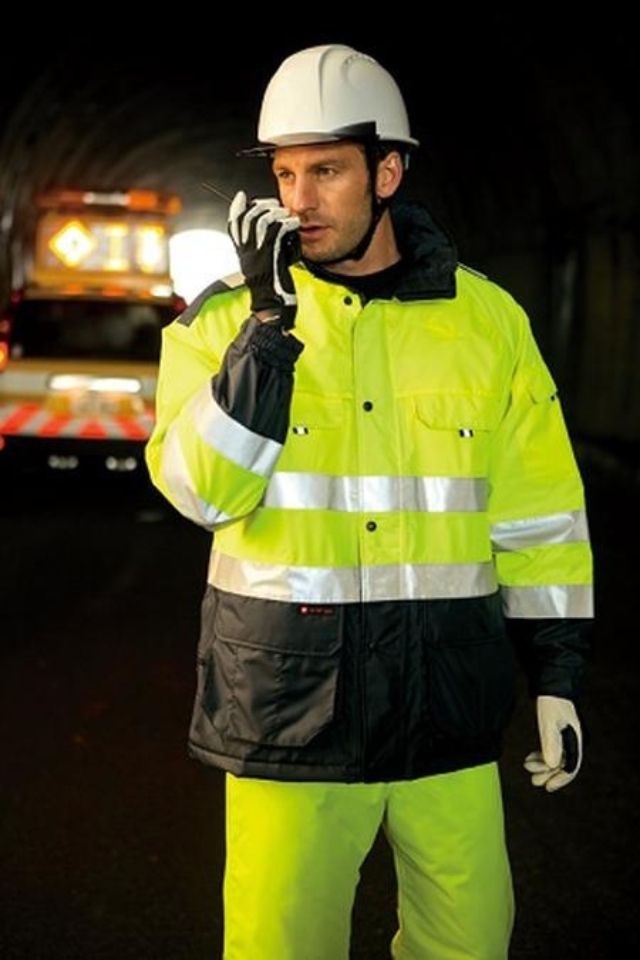 アイトス高視認性防水防寒コートAZ8960（ISO20471クリア） | 防寒