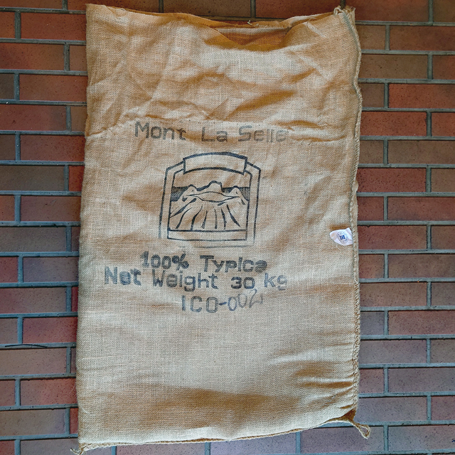 ハイチ　モンラセル　１００％ティピカ