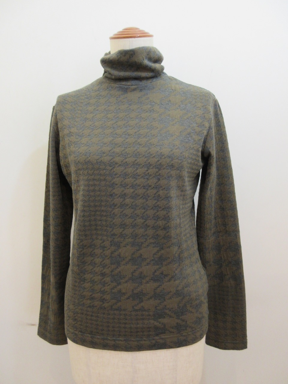 Y's YOHJI YAMAMOTO (ワイズ　ヨウジヤマモト) 千鳥パッチワークハイネック長袖Tシャツ：カーキ