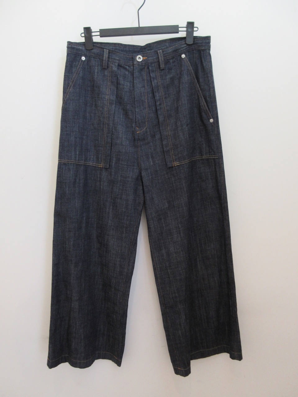 Y's YOHJI YAMAMOTO (ワイズ　ヨウジヤマモト) 80Zルーズデニム配色ST製品洗いロングストレートデニムパンツ：インディゴ