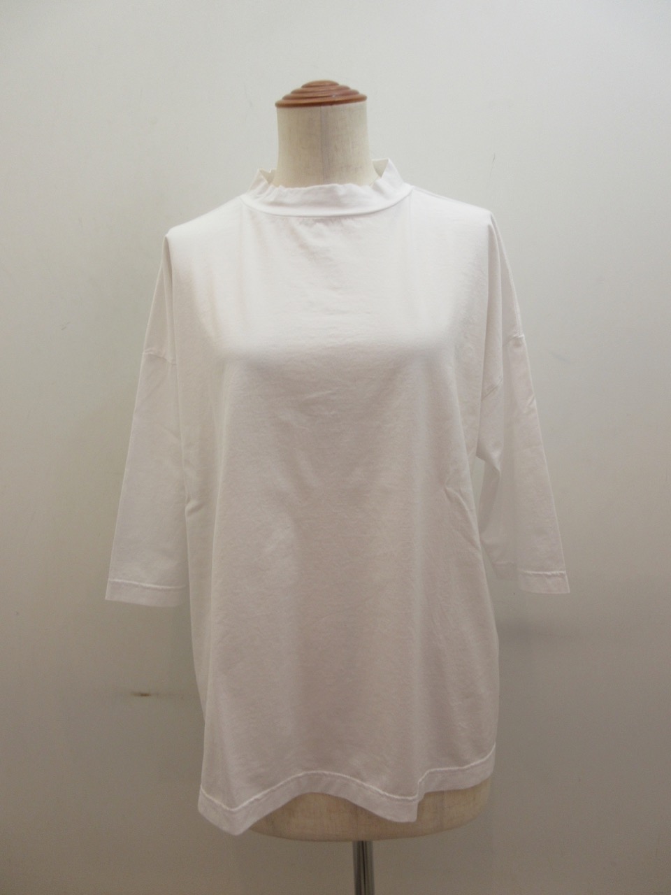 KEI Hayama PLUS(ケイハヤマプリュス) スーピマ天竺台襟六分袖Tシャツ：ホワイト