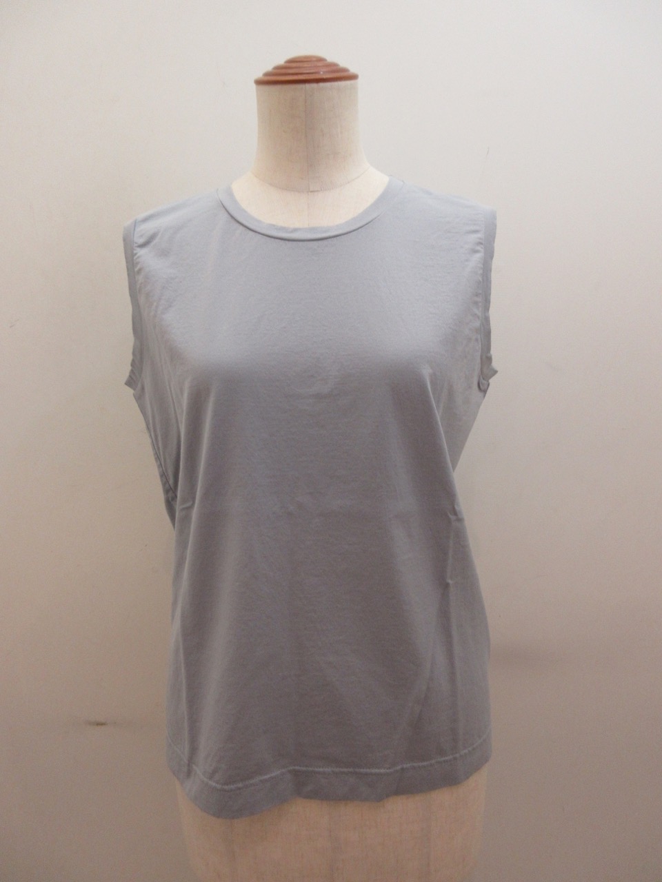 KEI Hayama PLUS(ケイハヤマプリュス)スーピマ天竺ノースリーブTシャツ:サックス
