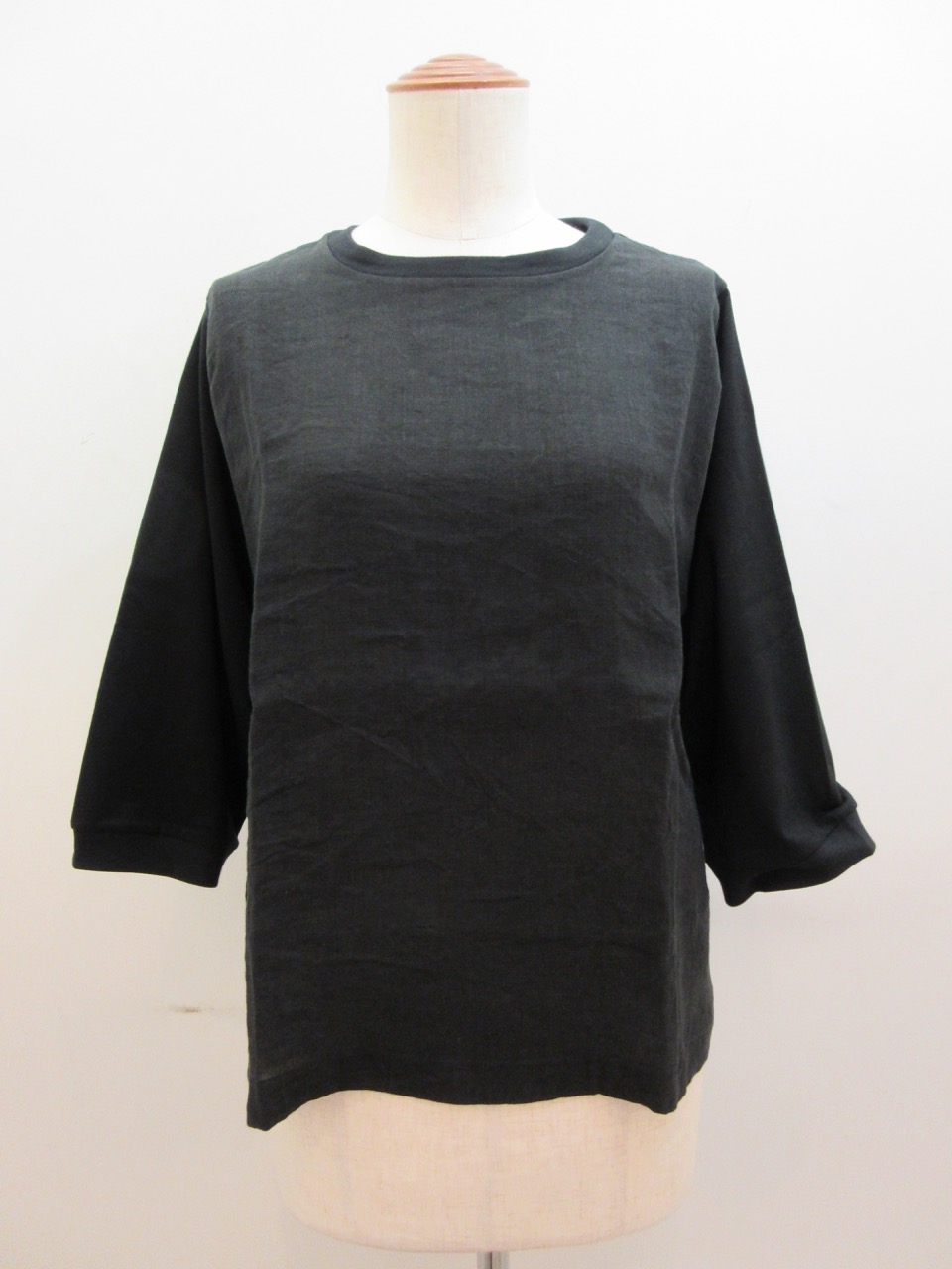 KEI Hayama PLUS(ケイハヤマプリュス) フレンチリネンワッシャー×度詰め天竺七分袖プルオーバー:ブラック