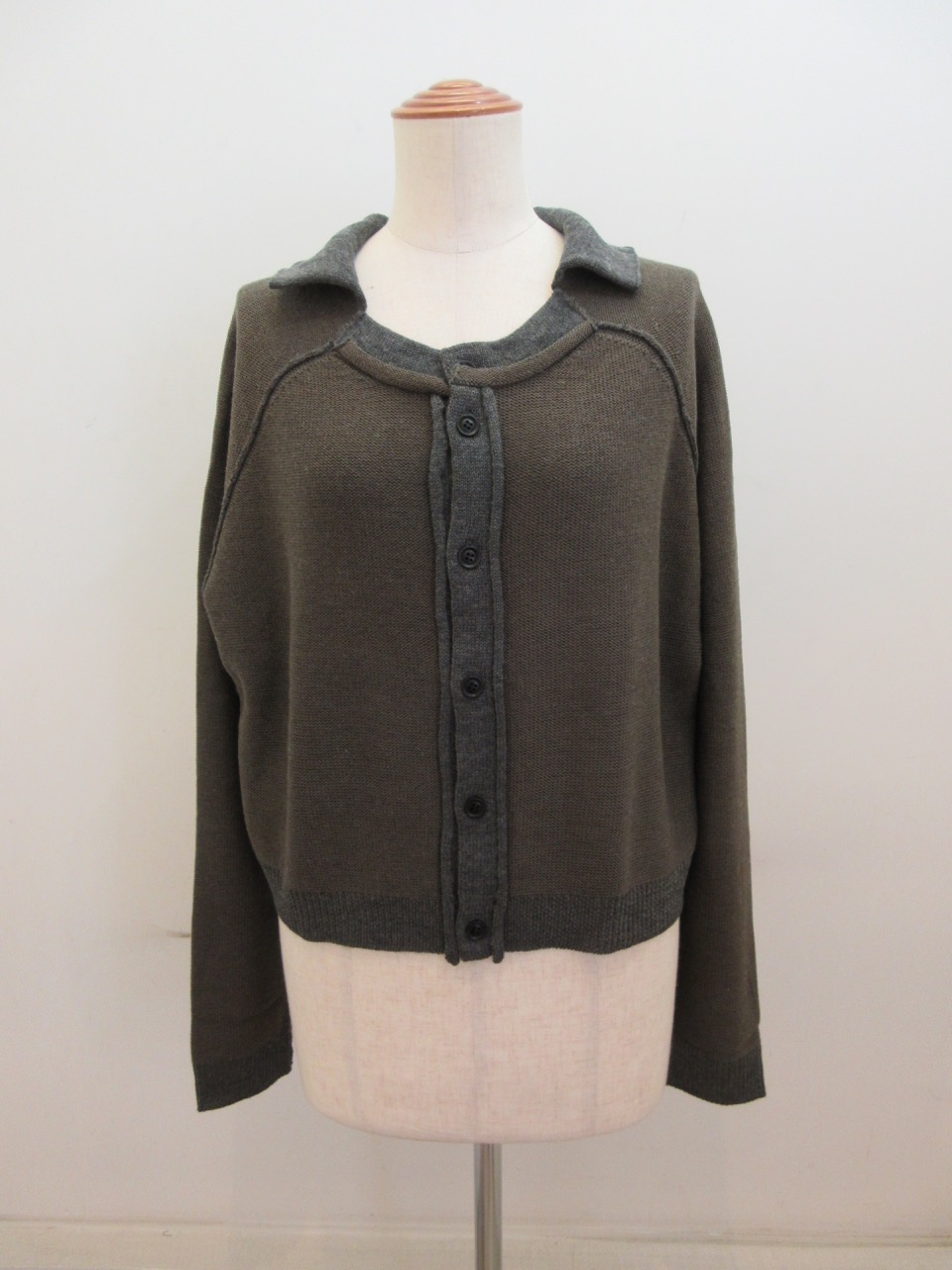 Y's YOHJI YAMAMOTO (ワイズ　ヨウジヤマモト)7G天竺裏目プレーティングニットカーディガン：グレー