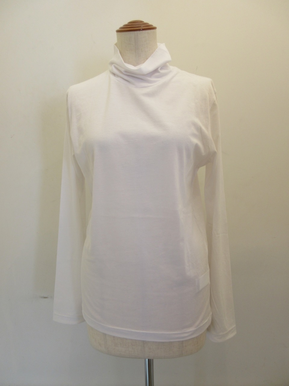 Y's YOHJI YAMAMOTO (ワイズ　ヨウジヤマモト)甘撚りソフト天竺ハイネック長袖Tシャツ：ホワイト