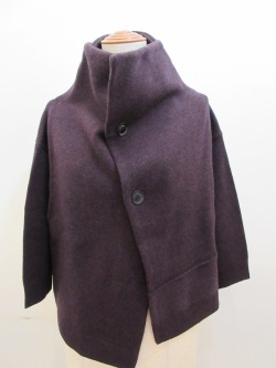 Y's YOHJI YAMAMOTO (ワイズ　ヨウジヤマモト) 7G2Pラムウール2Bスナップ七分袖カーディ：パープル