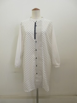 KEI Hayama PLUS(ケイハヤマプリュス) サッカードット×ストライプスーピマ天竺異素材ミックス長袖チュニックブラウス：ホワイト