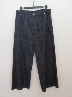 Y's YOHJI YAMAMOTO (ワイズ　ヨウジヤマモト) 80Zルーズデニム配色ST製品洗いロングストレートデニムパンツ：インディゴ