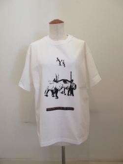 Y's YOHJI YAMAMOTO (ワイズ　ヨウジヤマモト) コットン天竺Y’sアニマル顔料プリントトラグラフィック半袖Tシャツ：ブラック