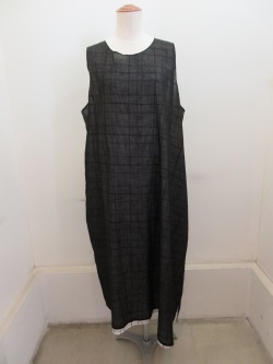 Y's YOHJI YAMAMOTO (ワイズ　ヨウジヤマモト) 無地とチェクの二枚重ねノースリーブドレス：ホワイト