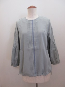 KEI Hayama PLUS(ケイハヤマプリュス) 高島ちぢみコットンマイクロピケフロントピンタック裾ゴム入れ七分袖プルオーバー:ブルー