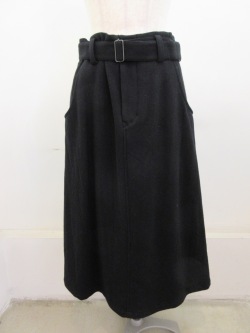 Y's YOHJI YAMAMOTO (ワイズ　ヨウジヤマモト) W/NY綾フラノWベルトスカート:ブラック
