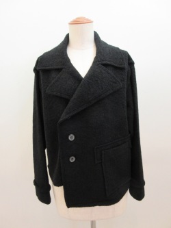 Y's YOHJI YAMAMOTO (ワイズ　ヨウジヤマモト) W／NYブークレショート丈ジャケット：ブラック