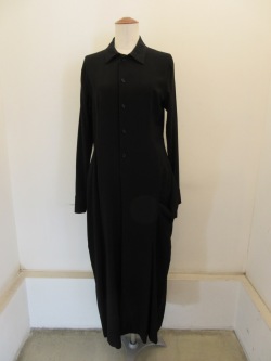 Y's YOHJI YAMAMOTO (ワイズ　ヨウジヤマモト) 強撚ギャバ開襟シャツドレス：ブラック
