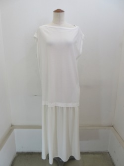 Y's YOHJI YAMAMOTO (ワイズ　ヨウジヤマモト)TA/PEデシンフレンチスリーブワンピース：オフホワイト